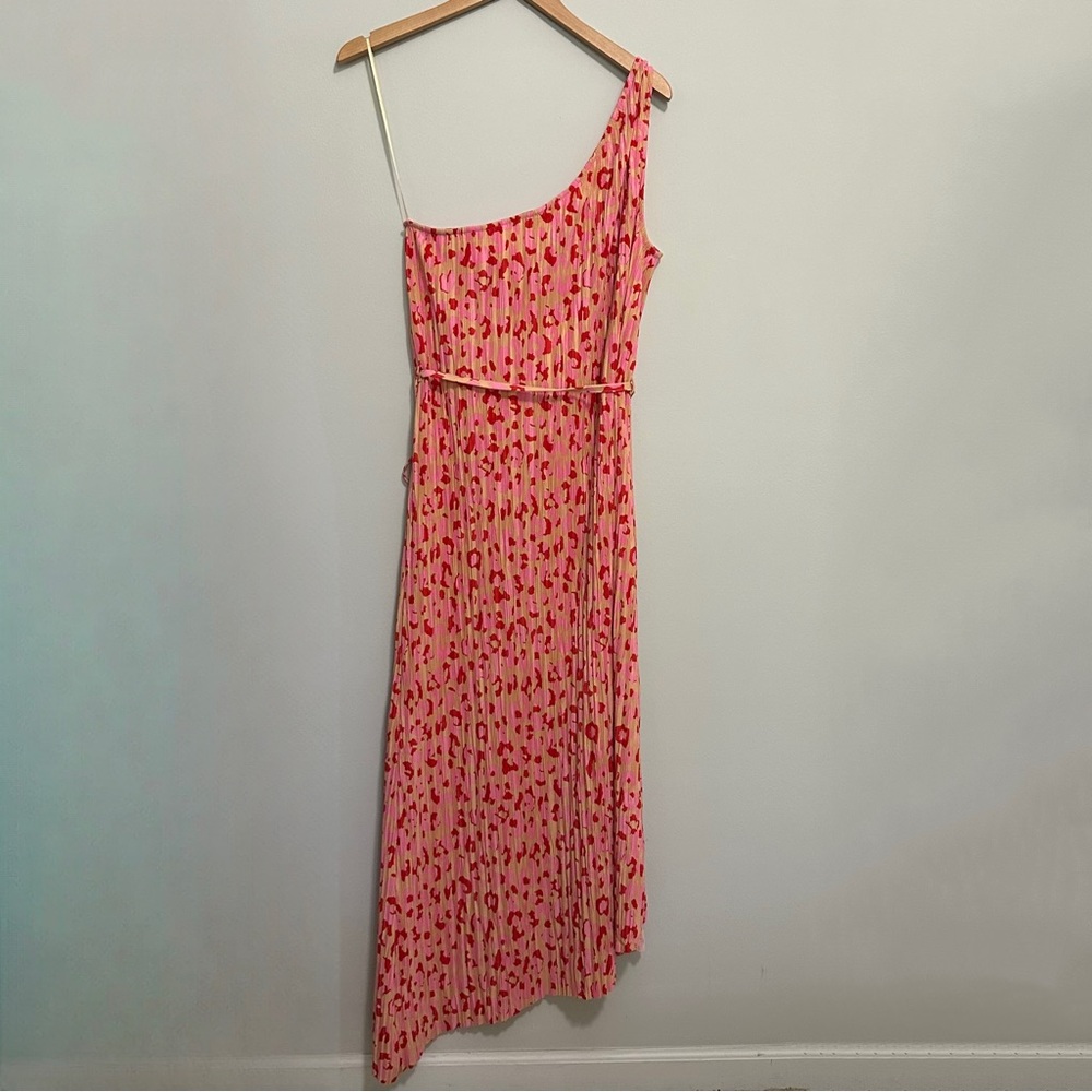 River Island Pink Leopard One Shoulder Plisse Maxi Dress NWT Women’s Size 10 - Picture 6 of 11